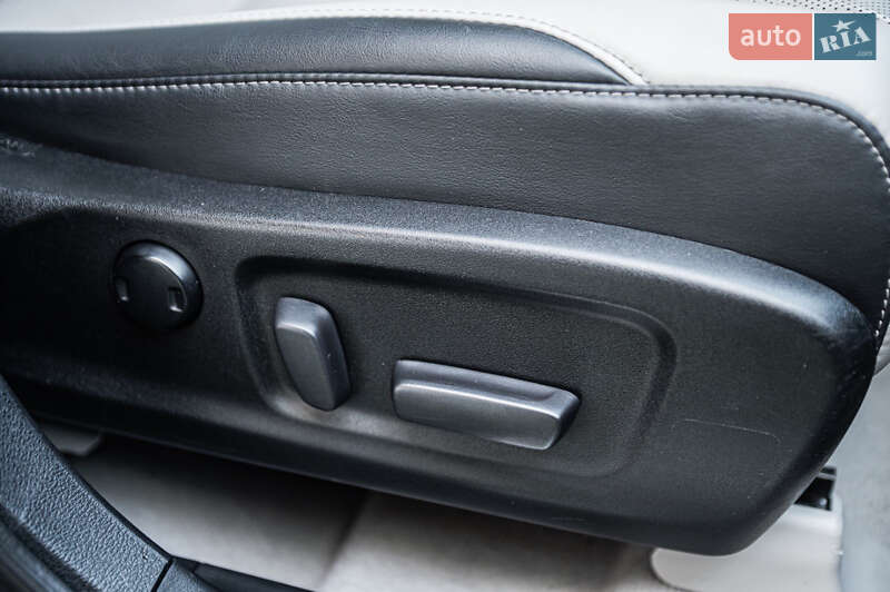 Внедорожник / Кроссовер Lexus RX 2018 в Одессе фото 24 Внедорожник / Кроссовер Lexus RX 2018 в Одессе