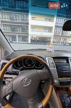 Внедорожник / Кроссовер Lexus RX 2006 в 