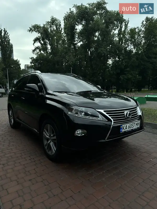 Внедорожник / Кроссовер Lexus RX 2015 в 