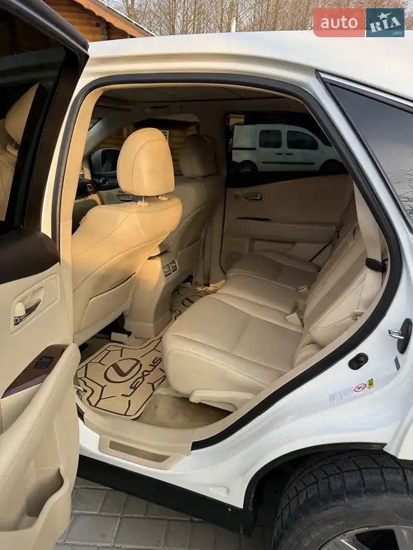 Внедорожник / Кроссовер Lexus RX 2012 в 