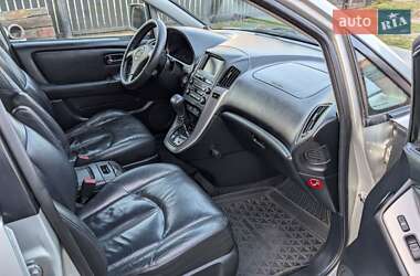 Внедорожник / Кроссовер Lexus RX 2000 в 