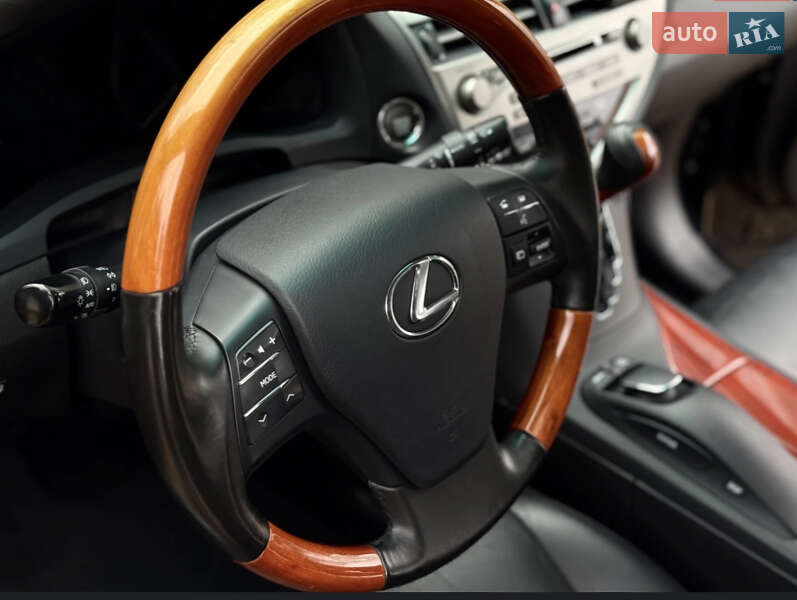 Позашляховик / Кросовер Lexus RX 2010 в Одесі