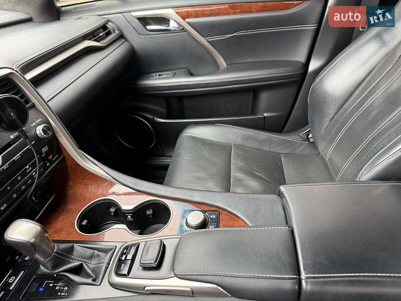 Позашляховик / Кросовер Lexus RX 2018 в Києві фото 17 Позашляховик / Кросовер Lexus RX 2018 в Києві