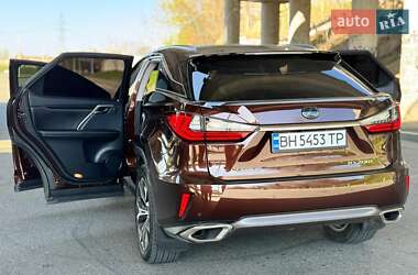 Внедорожник / Кроссовер Lexus RX 2017 в 