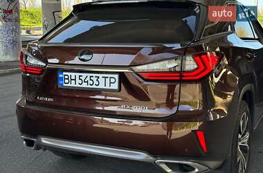 Внедорожник / Кроссовер Lexus RX 2017 в 