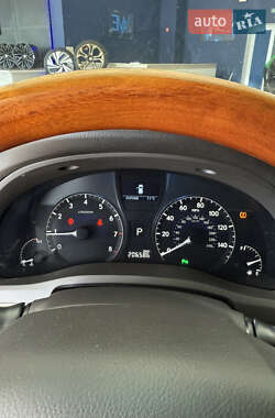 Внедорожник / Кроссовер Lexus RX 2010 в 