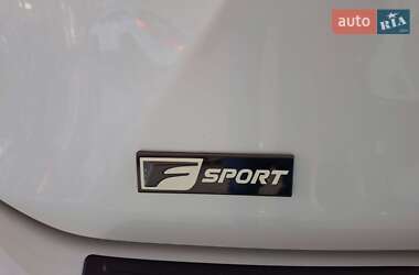Внедорожник / Кроссовер Lexus RX 2019 в 