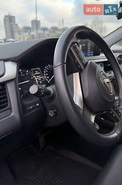 Внедорожник / Кроссовер Lexus RX 2021 в 