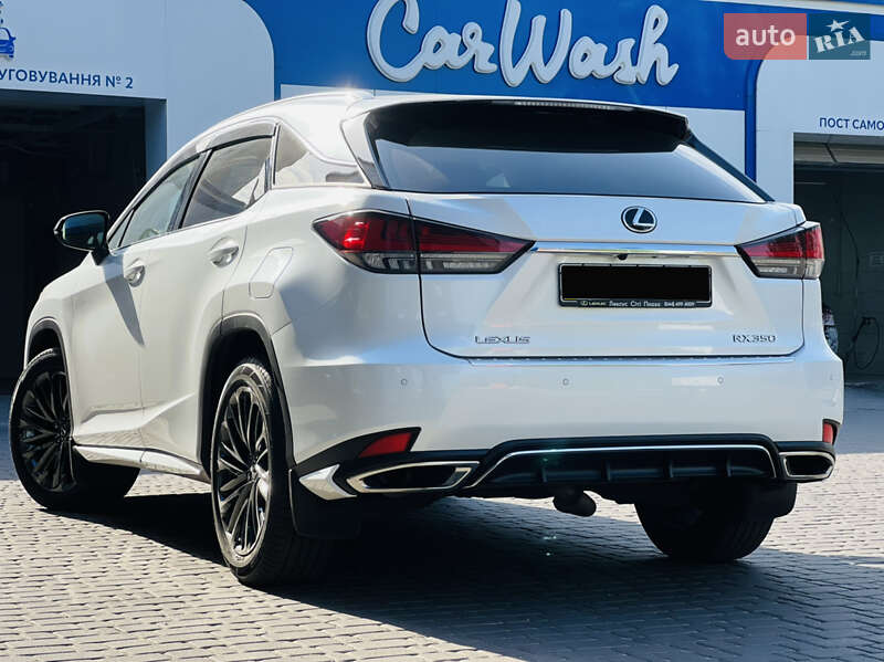 Lexus RX 2022