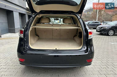 Внедорожник / Кроссовер Lexus RX 2012 в 