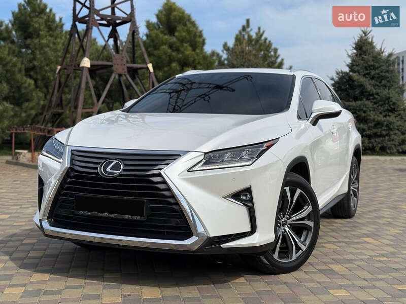 Lexus RX 2019