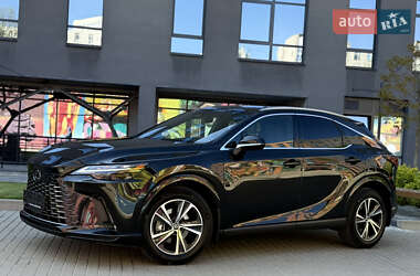 Позашляховик / Кросовер Lexus RX 2024 в 