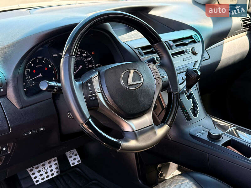 Позашляховик / Кросовер Lexus RX 2015 в Львові