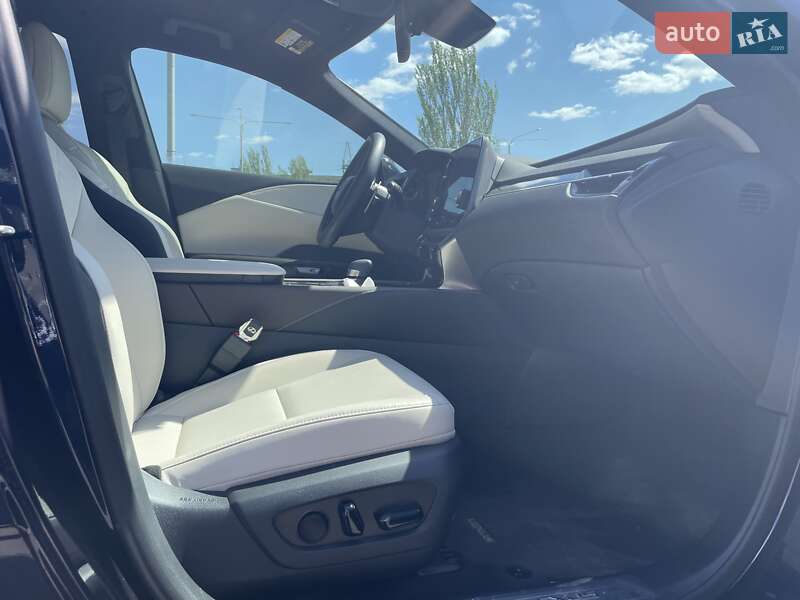 Позашляховик / Кросовер Lexus RX 2023 в Дніпрі