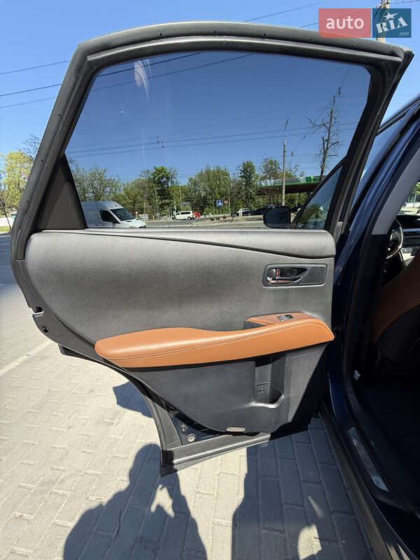 Внедорожник / Кроссовер Lexus RX 2015 в Киеве