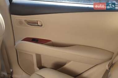 Позашляховик / Кросовер Lexus RX 2009 в 