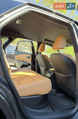 Внедорожник / Кроссовер Lexus RX 2024 в 