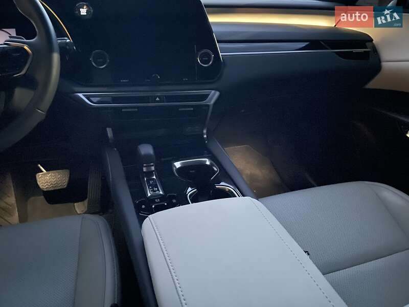 Позашляховик / Кросовер Lexus RX 2023 в Дніпрі