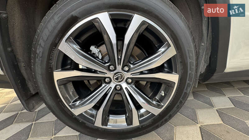 Позашляховик / Кросовер Lexus RX 2020 в Києві