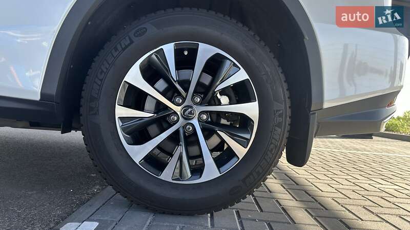 Позашляховик / Кросовер Lexus RX 2021 в Києві