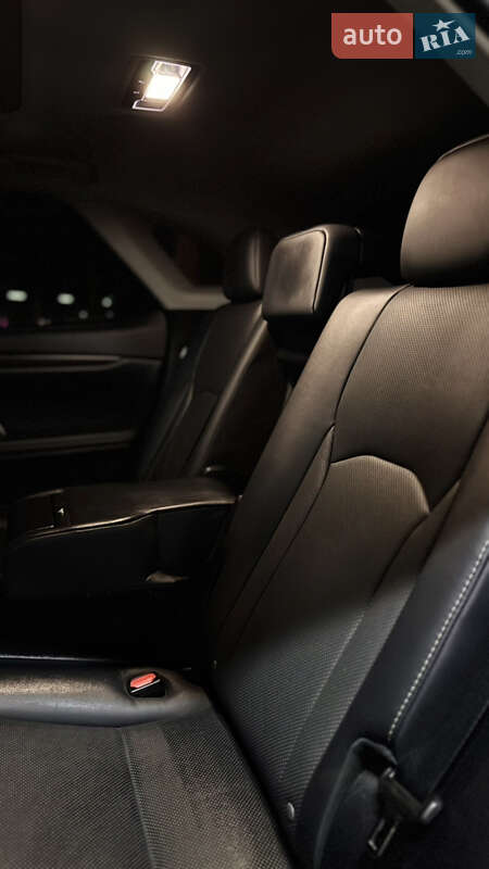 Внедорожник / Кроссовер Lexus RX 2022 в Киеве