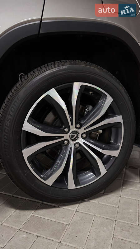 Внедорожник / Кроссовер Lexus RX 2022 в Киеве