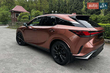 Внедорожник / Кроссовер Lexus RX 2022 в 