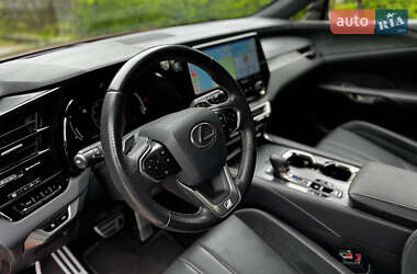Внедорожник / Кроссовер Lexus RX 2022 в 