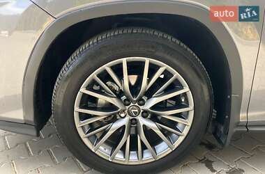 Внедорожник / Кроссовер Lexus RX 2022 в 