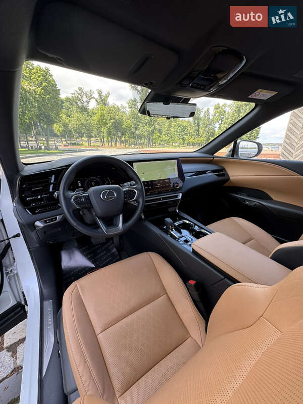 Внедорожник / Кроссовер Lexus RX 2023 в Киеве