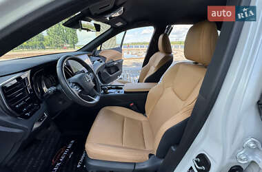 Внедорожник / Кроссовер Lexus RX 2023 в 