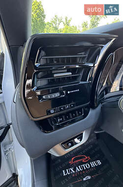 Внедорожник / Кроссовер Lexus RX 2023 в 