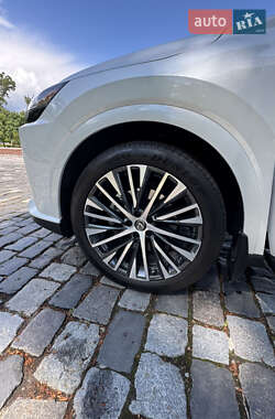 Внедорожник / Кроссовер Lexus RX 2023 в 