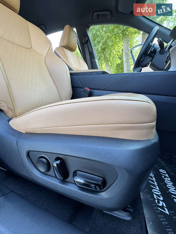 Внедорожник / Кроссовер Lexus RX 2023 в Киеве