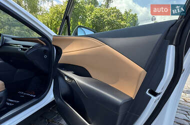 Внедорожник / Кроссовер Lexus RX 2023 в 