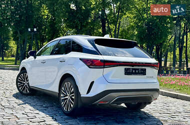 Внедорожник / Кроссовер Lexus RX 2023 в 