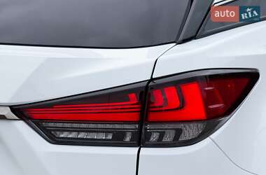 Внедорожник / Кроссовер Lexus RX 2020 в 