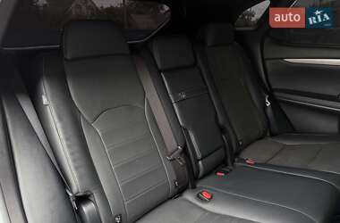 Внедорожник / Кроссовер Lexus RX 2020 в 