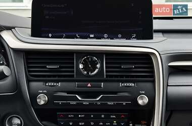 Внедорожник / Кроссовер Lexus RX 2020 в 