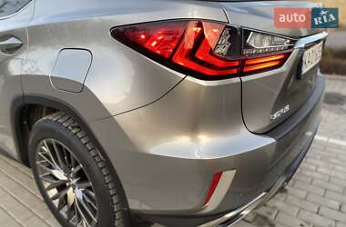 Позашляховик / Кросовер Lexus RX 2016 в 