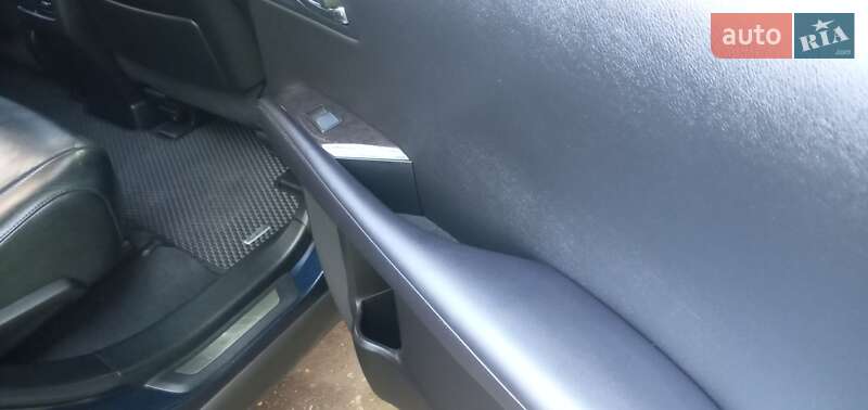 Внедорожник / Кроссовер Lexus RX 2013 в Одессе