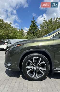 Позашляховик / Кросовер Lexus RX 2021 в 