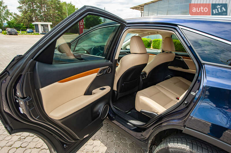 Внедорожник / Кроссовер Lexus RX 2021 в Черновцах