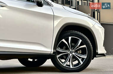 Внедорожник / Кроссовер Lexus RX 2020 в 