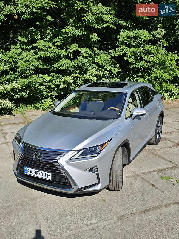 Внедорожник / Кроссовер Lexus RX 2018 в 