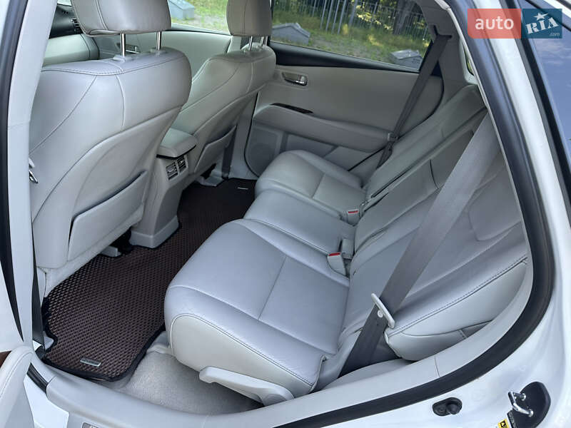 Позашляховик / Кросовер Lexus RX 2011 в Ромнах фото 9 Позашляховик / Кросовер Lexus RX 2011 в Ромнах