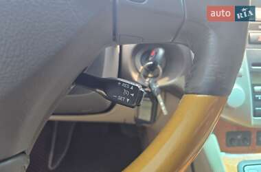 Внедорожник / Кроссовер Lexus RX 2006 в 