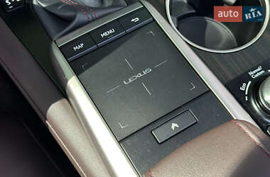 Внедорожник / Кроссовер Lexus RX 2021 в 