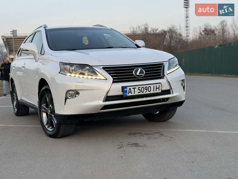 Внедорожник / Кроссовер Lexus RX 2012 в Надворной
