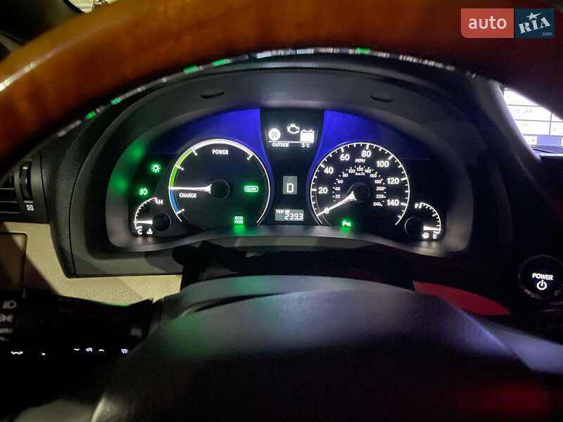 Внедорожник / Кроссовер Lexus RX 2011 в Черновцах